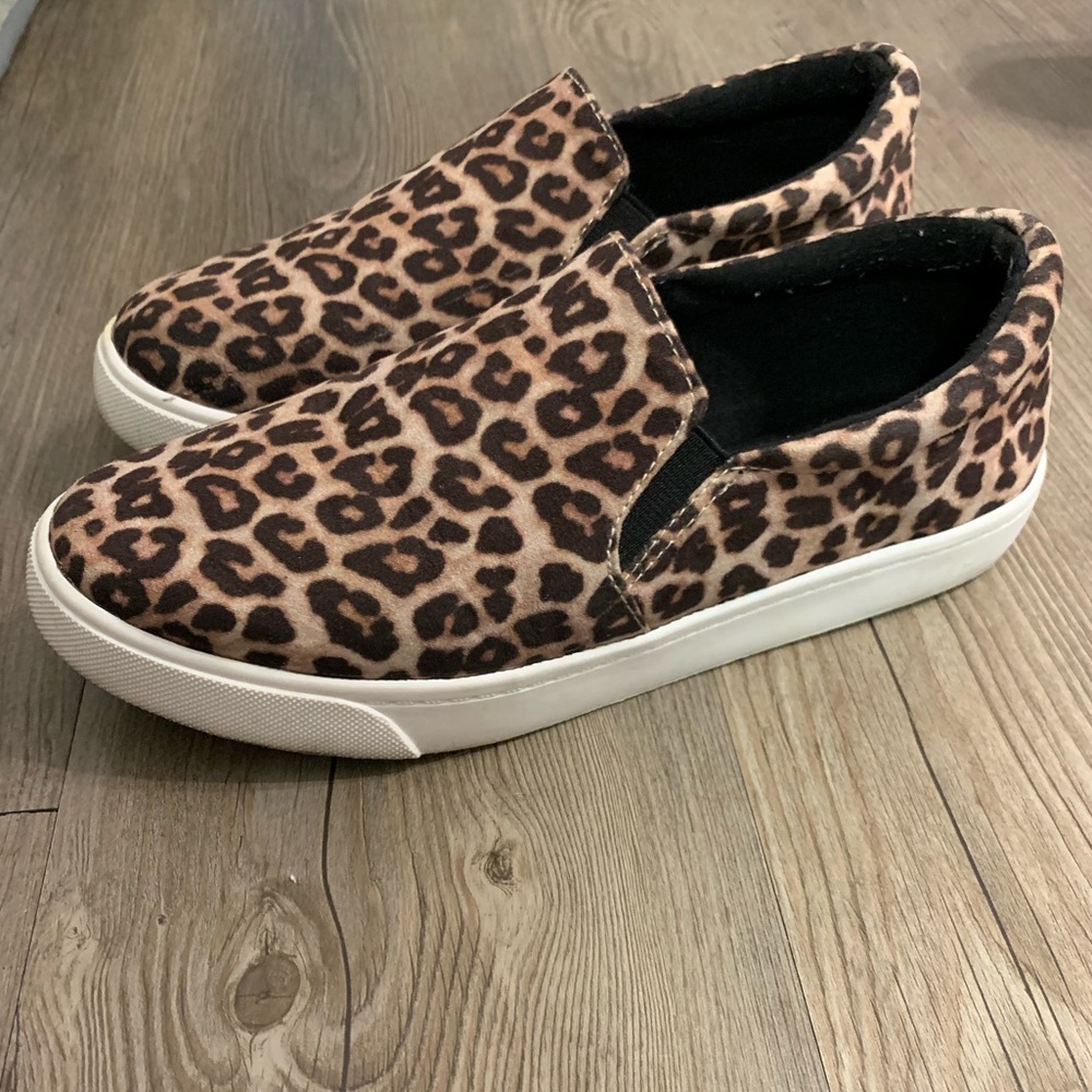 Cheetah Print Slip-ons Size 6.5